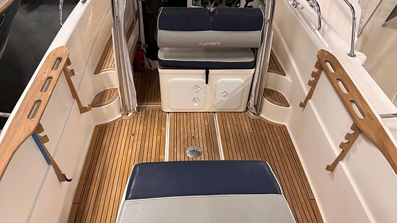 Ryds 23 WA med Mercruiser Cummins 2.0 -10 3 of 7
