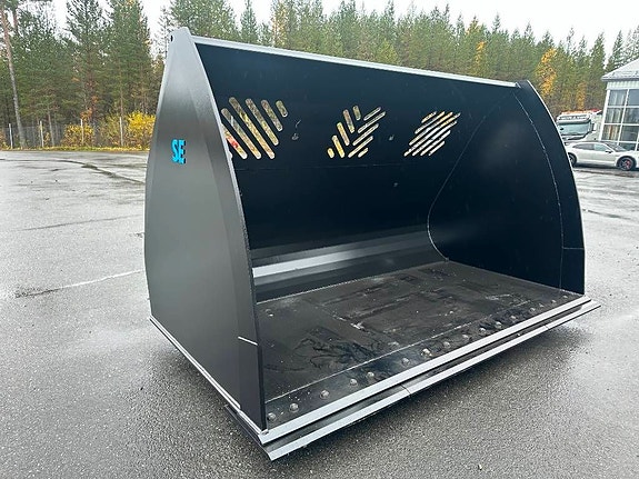 SE Equipment  ny 7m3 lättmaterialskopa snöskopa 3,20m bred