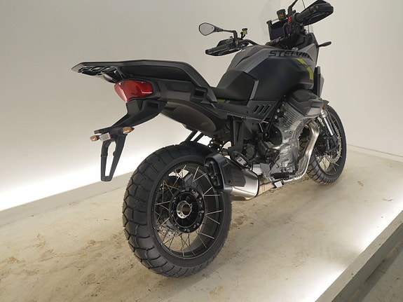 Moto Guzzi Stelvio ARAS Black Vulcano 3 of 3
