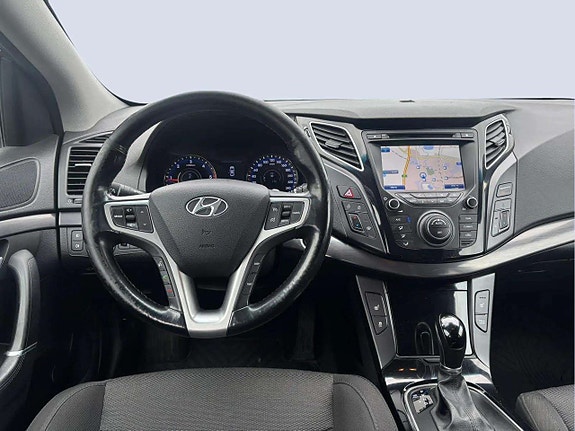 Hyundai i40 10 of 18