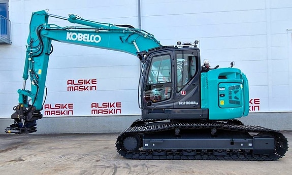 Kobelco SK 230 SRLC-7 2 of 5