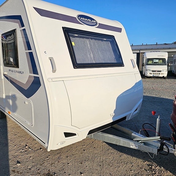 Caravelair Alba 496  Family Ny 29 of 30