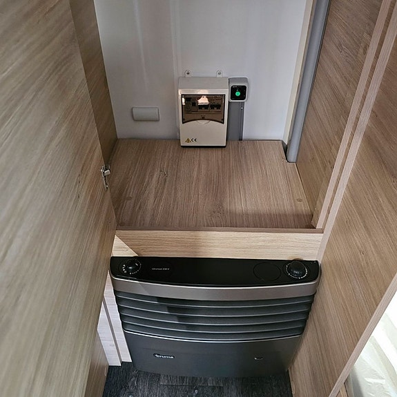 Caravelair Alba 496  Family Ny 22 of 30