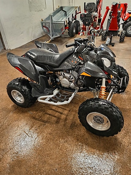 Polaris Outlaw  525 2 of 3
