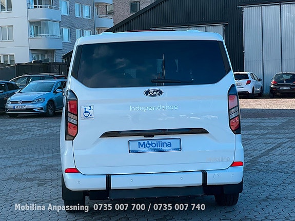 Ford Custom Tourneo 12 of 30