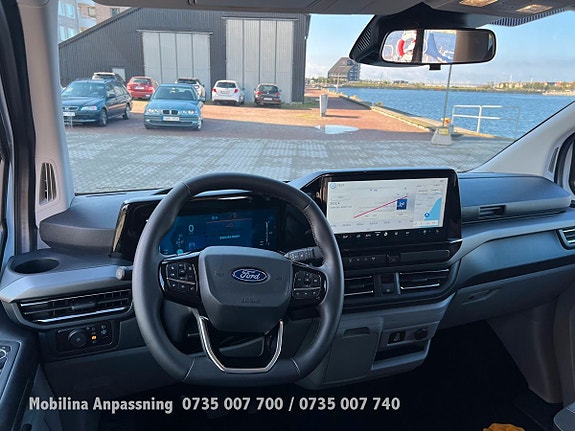 Ford Custom Tourneo 19 of 30