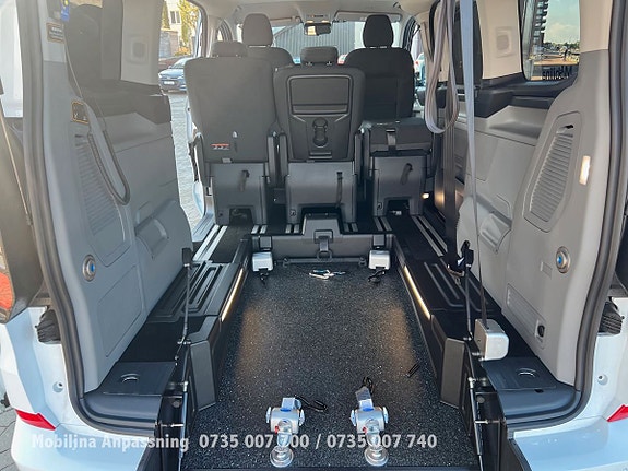 Ford Custom Tourneo 25 of 30