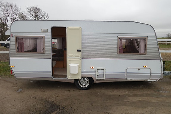 Dethleffs Långbädd