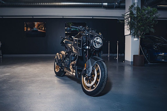 KTM 1300 Brabus 1300 R Masterpiece Edition 2 of 5