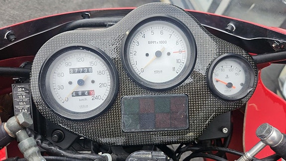Ducati Supersport 750 7 of 9