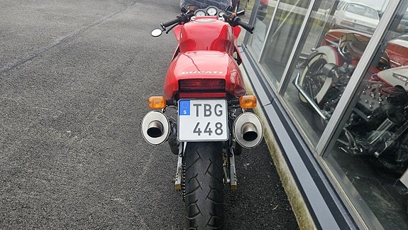 Ducati Supersport 750 8 of 9