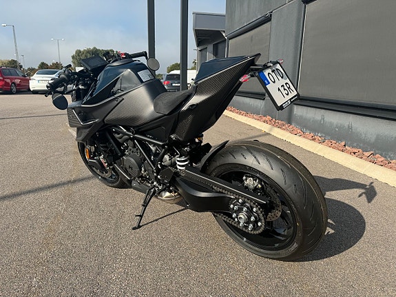 KTM BRABUS  R EDITION 1300 PLATINUM BLACK 3 of 20