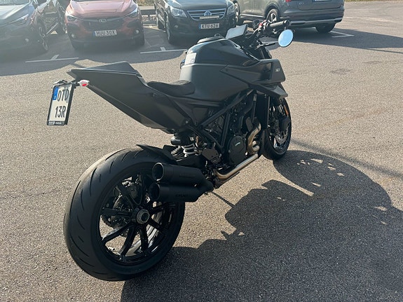 KTM BRABUS  R EDITION 1300 PLATINUM BLACK 4 of 20