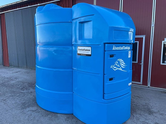Älvestad Tanken Nödvattentank isolerad inkl värme 9000 liter