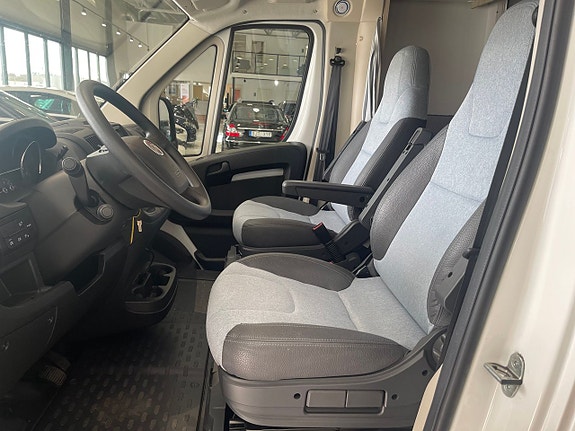 Fiat Sun Living S 70 DF Campervan / Markisv / Ny Kamrem / Cyckelställ / Taksäng 26 of 30