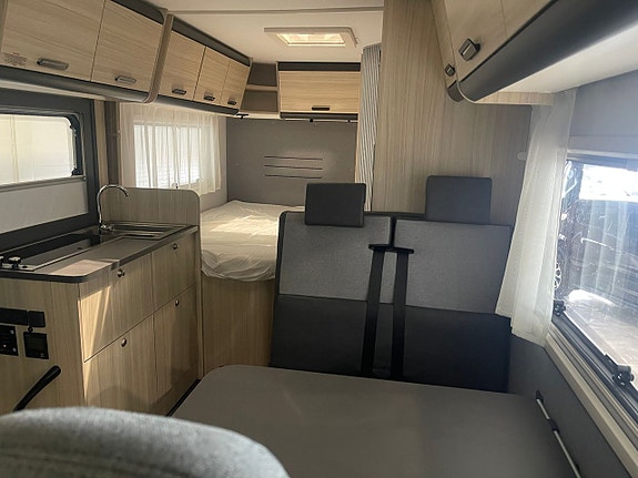 Fiat Sun Living S 70 DF Campervan / Markisv / Ny Kamrem / Cyckelställ / Taksäng 27 of 30