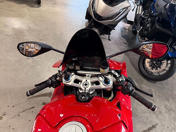 Ducati Panigale V4S 14 of 14