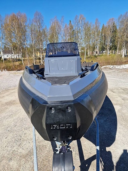 IRON 647 2022 Mercury F175 V6 2022 Fint skick 1-ägare Vagn 11 of 12