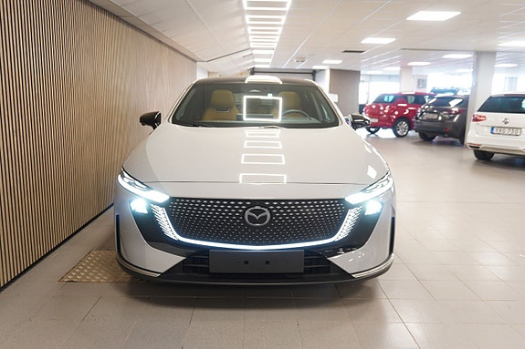 Mazda 6e 3 of 30