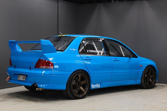Mitsubishi Lancer 4 of 5