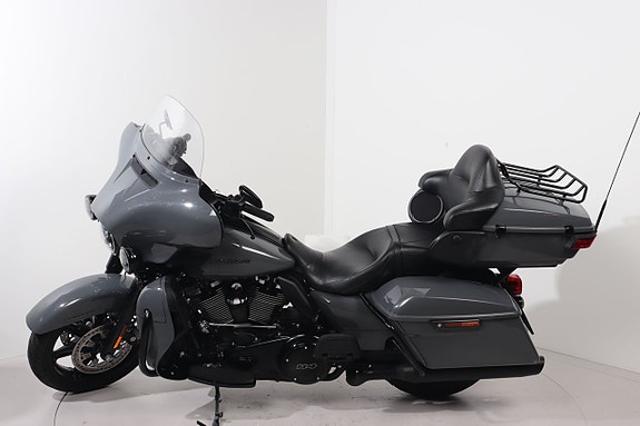 Harley-Davidson Ultra Limited 5 of 8
