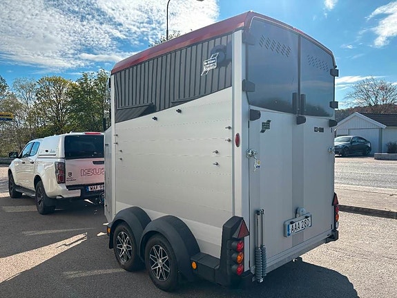 Ifor Williams HBX511 4 of 14