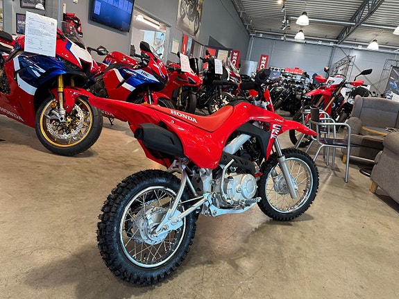 Honda CRF110F 3 of 12
