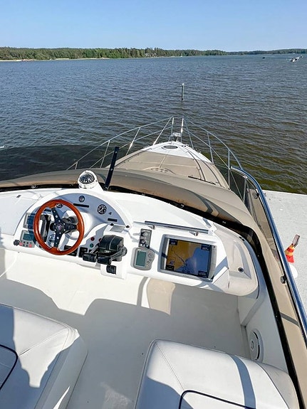Fairline Phantom 38  2001  Finland 4 of 12