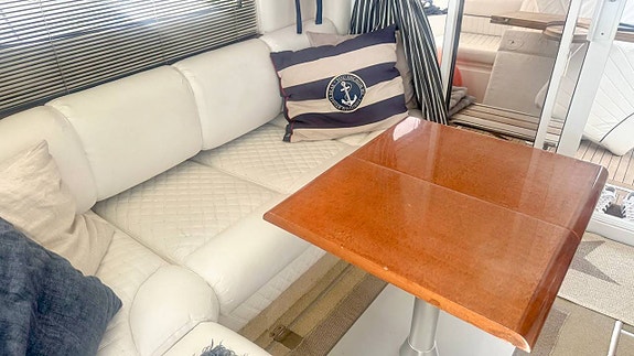 Fairline Phantom 38  2001  Finland 10 of 12