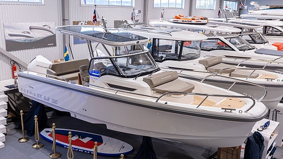 Nimbus Tender 8 - 2025