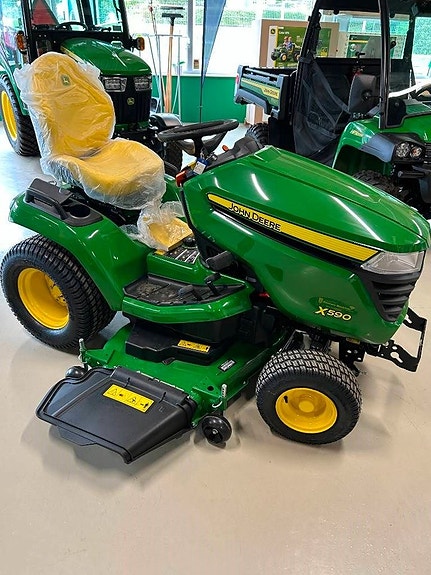 John Deere X590 ROTORMASKIN