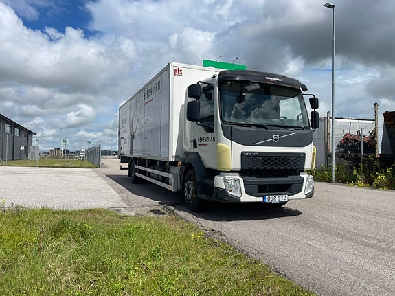 Skåpbil VOLVO FL 240 EURO 6