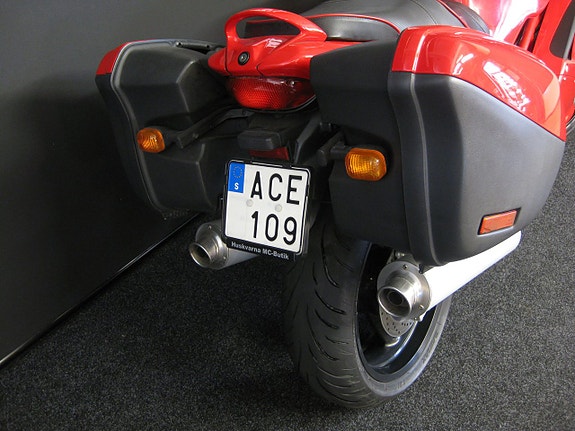 Ducati St3 4 of 11