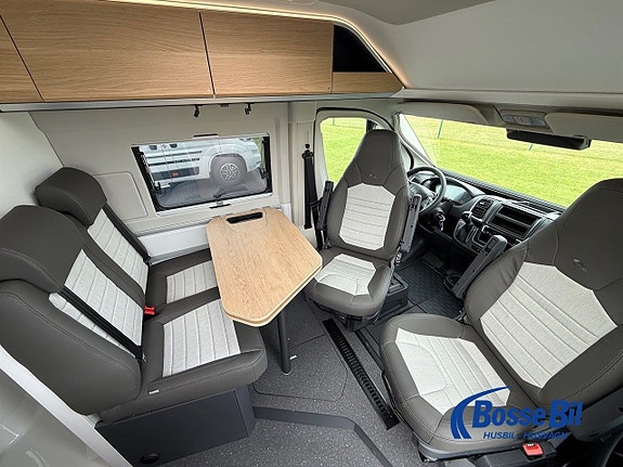 Adria Twin 640 SGX Plus * Topputrustad * Kolla planlösningen 9 of 15