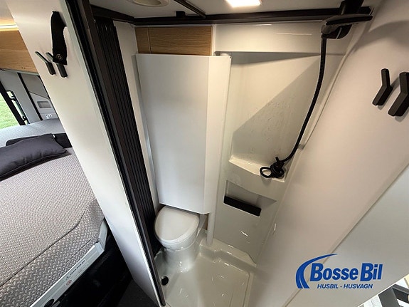 Adria Twin 640 SGX Plus * Topputrustad * Kolla planlösningen 15 of 15