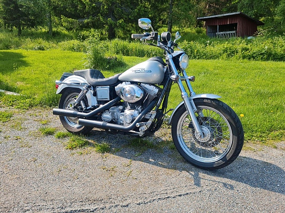 Harley-Davidson Dyna Superglide