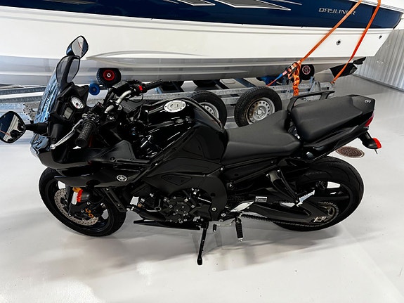 Yamaha FZ8-S ABS 3 of 5
