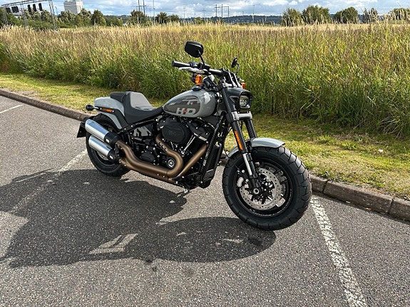 Harley-Davidson Fat Bob 114 3 of 8