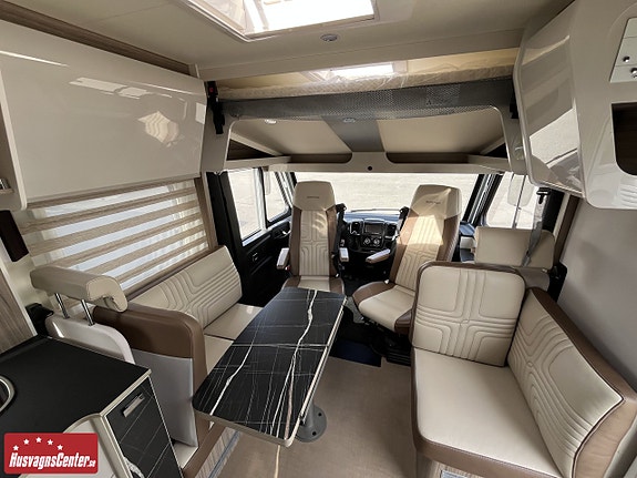 Bürstner I Lyseo 736 Harmony Line, Fiat 2,2 Mjet - 180 hk HD - 4400 kg - Au 11 of 19