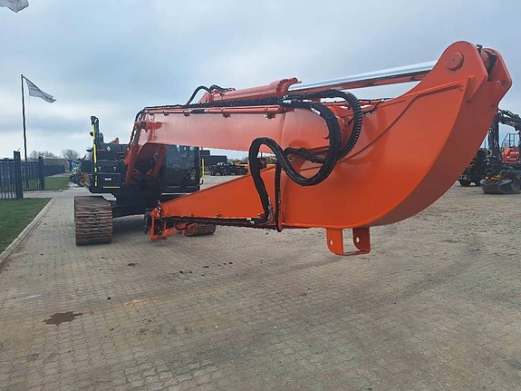 Hitachi ZX 210 LC - 7 LONG REACH , UTHYRES 4 of 24