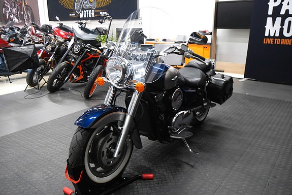 Kawasaki Vulcan 1600 Classic 5 of 15