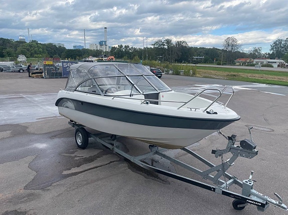 AMT 185 BR med Suzuki DF100