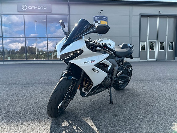 Triumph 660 Daytona Akrapovic Helsystem 8 of 10