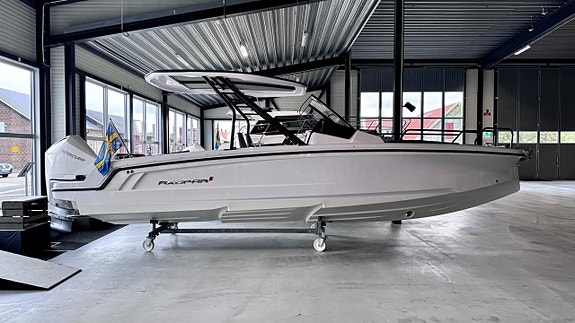 Axopar 25 Cross Top Brabus Line "FABRIKSNY"