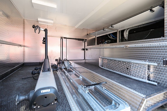 Mercedes-Benz NL Exclusive   GIGA Space B-Körkort Export 30 of 30
