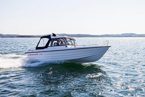 SANDSTRÖM 560 MC HONDA 60 HK - 2025