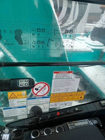 Kobelco SK 140 S R L C -7 , Begagnad SÄLJES 17 of 24