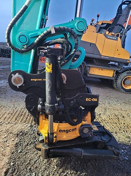 Kobelco SK 140 S R L C -7 , Begagnad SÄLJES 11 of 24