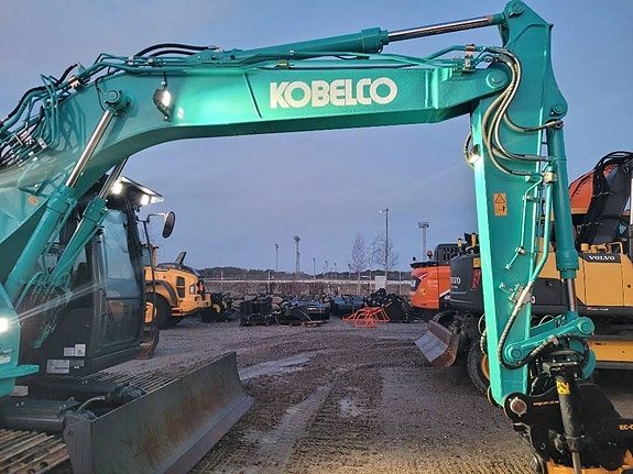 Kobelco SK 140 S R L C -7 , Begagnad SÄLJES 7 of 24