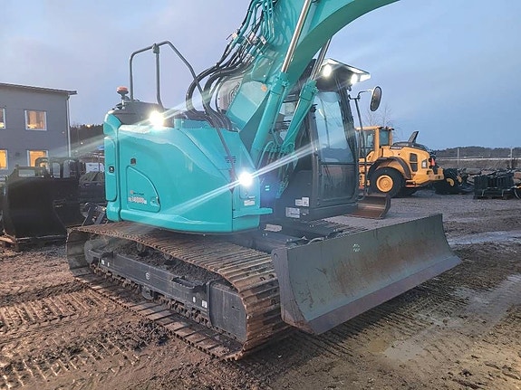 Kobelco SK 140 S R L C -7 , Begagnad SÄLJES 6 of 24